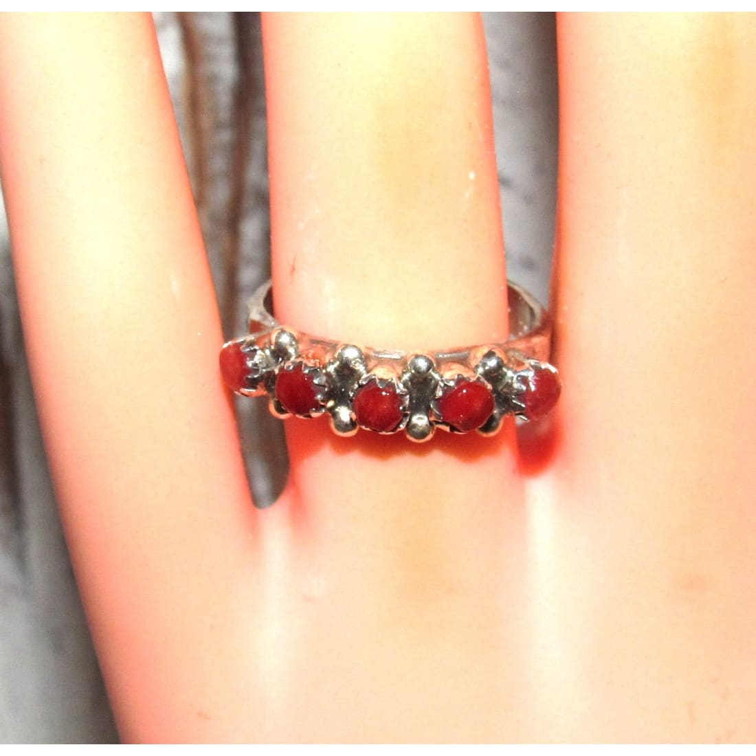 Zuni Snake Eye Coral Cluster Ring Size 7.5 Sterling Silver