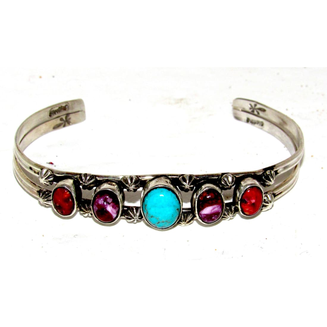 Navajo jewelry, Zuni Jewelry, Old Pawn Navajo, Old Pawn Zuni, Navajo Turquoise Rings, Navajo turquoise jewelry, Zuni turquoise jewelry, American Indian Jewelry, Navajo Bracelets, Zuni Bracelets, Navajo Rings, Zuni Rings, Old Pawn jewelry, Navajo Necklaces, Zuni Necklace