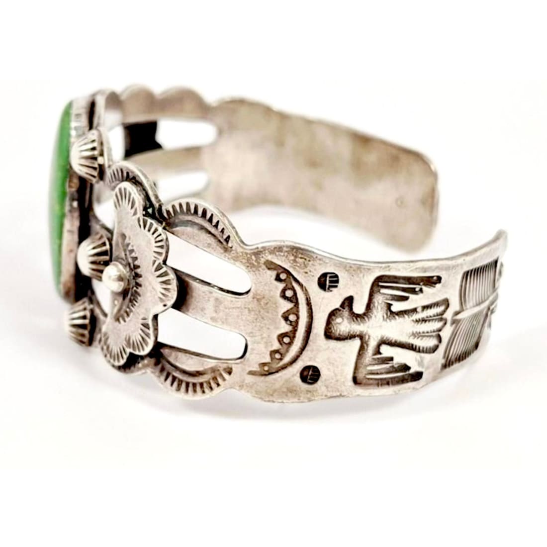 Navajo jewelry, Zuni Jewelry, Old Pawn Navajo, Old Pawn Zuni, Navajo Turquoise Rings, Navajo turquoise jewelry, Zuni turquoise jewelry, American Indian Jewelry, Navajo Bracelets, Zuni Bracelets, Navajo Rings, Zuni Rings, Old Pawn jewelry, Navajo Necklaces, Zuni Necklace
