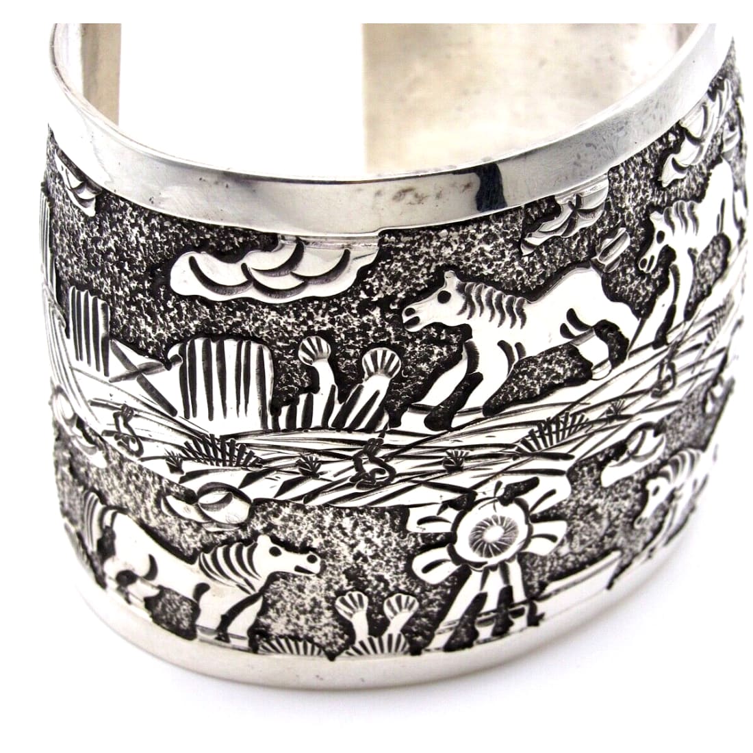 Massive Navajo Storyteller Cuff Bracelet E Becenti Horses