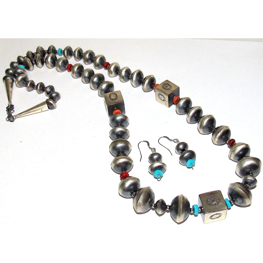Navajo Pearls Necklace Earrings set sterling silver