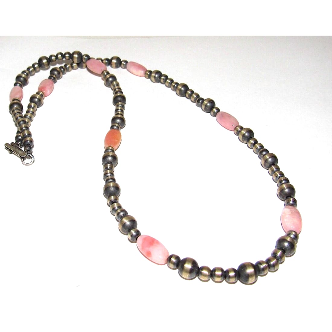 Navajo Pearls Necklace Sterling Silver Pink Conch Shell 20
