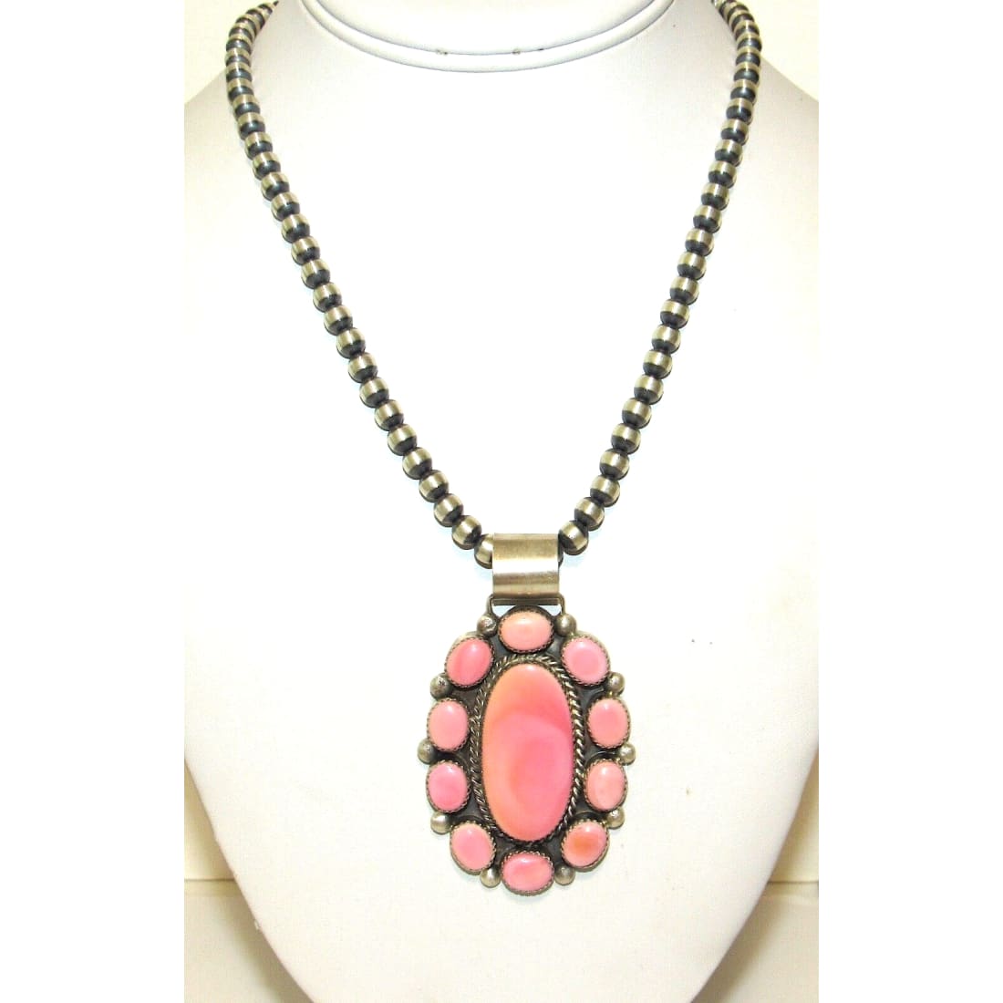Navajo Pink Conch Cluster Pendant Navajo Pearls Necklace M.