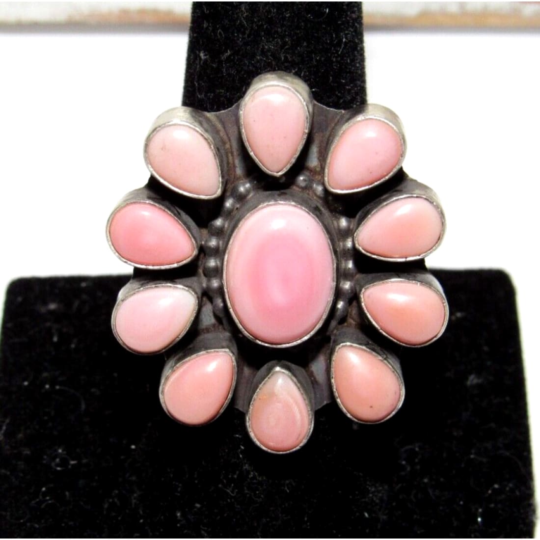 Navajo Pink Conch Cluster Ring Size 7 Sterling Silver Betta