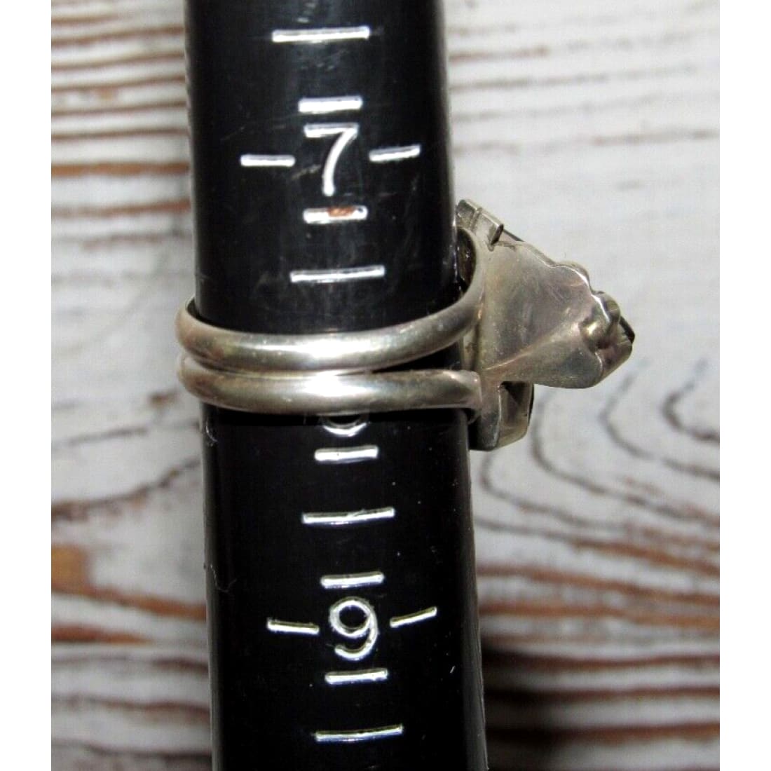 Navajo Ray Jack Turquoise Spiny Jet Inlay Bear Ring Size 8 -