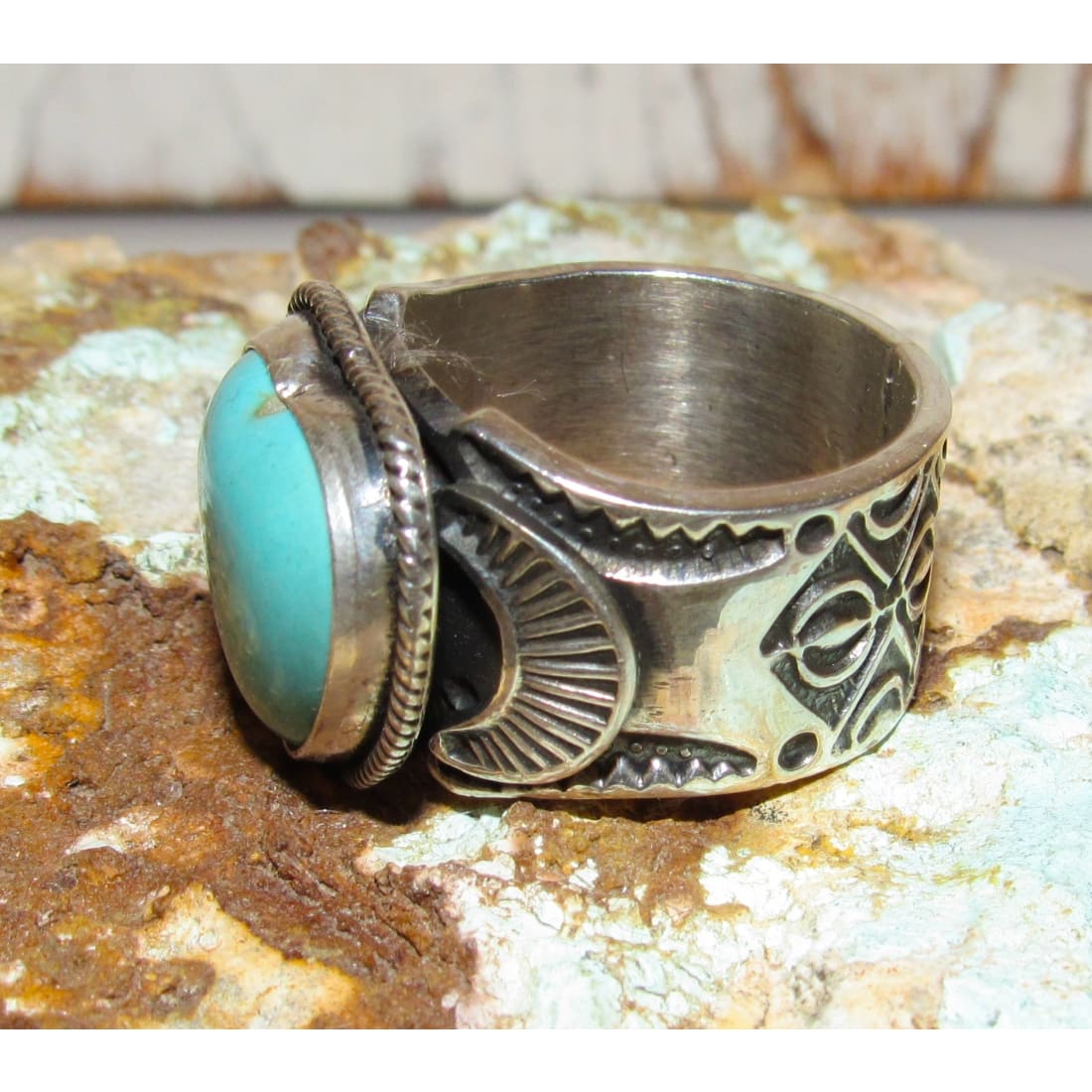 Navajo Turquoise Heart Ring B. Reeves Size 8.5 Sterling