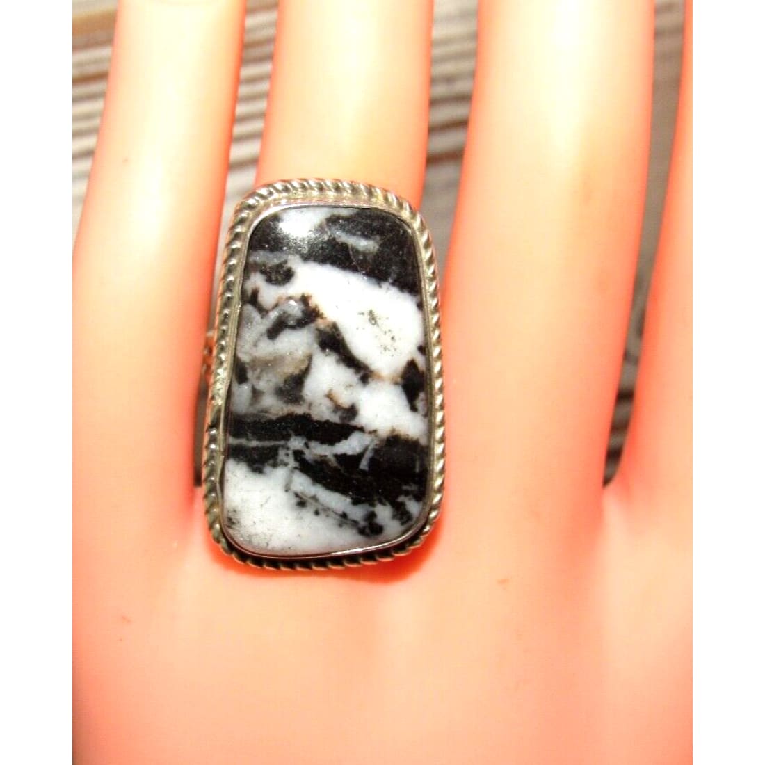 Navajo White Buffalo Ring Sz 7 Sterling Silver Marcela James