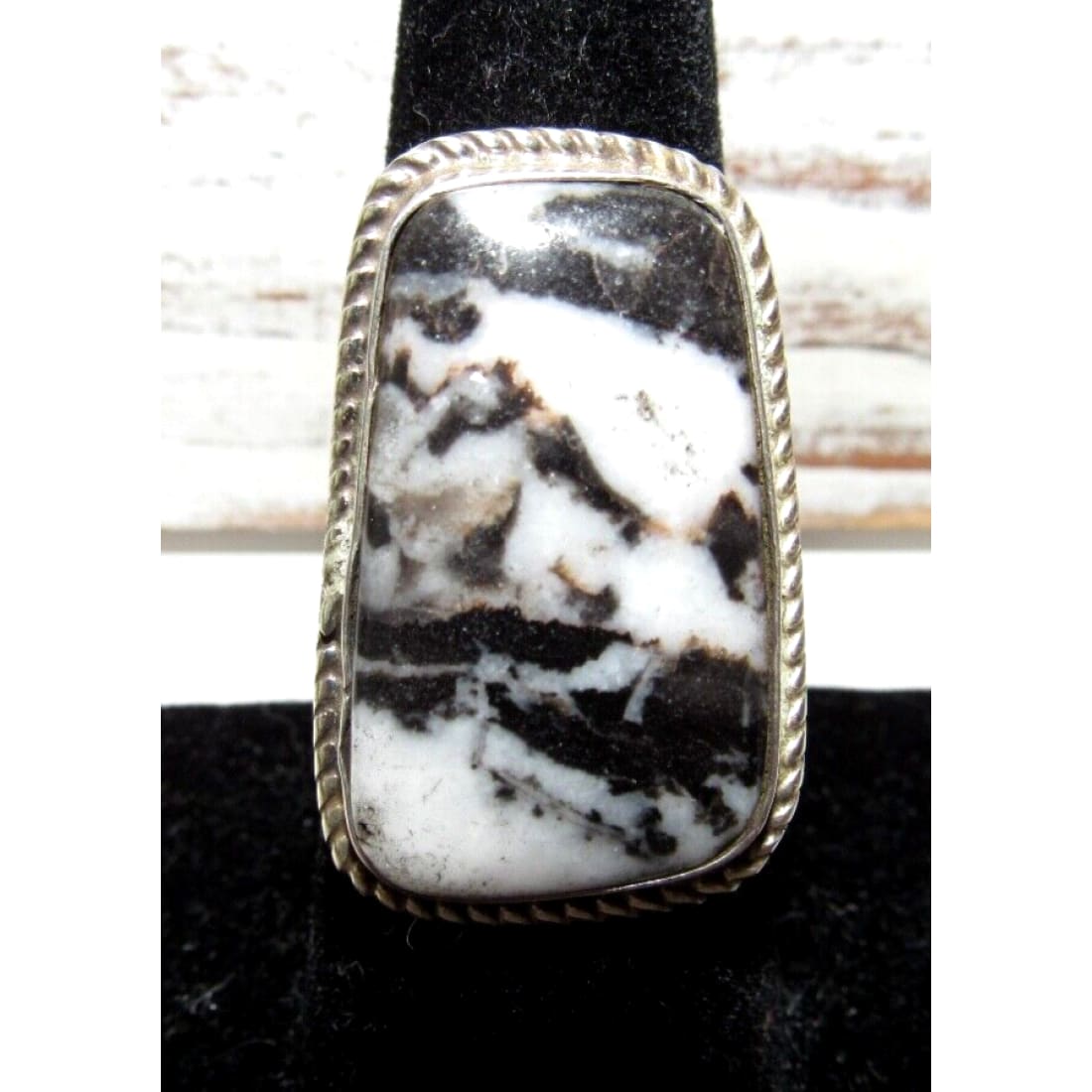 Navajo White Buffalo Ring Sz 7 Sterling Silver Marcela James