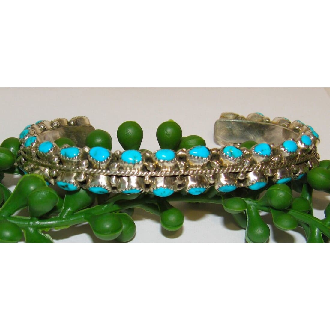 NavajoTurquoise Carinated Cuff Bracelet Sterling Silver -