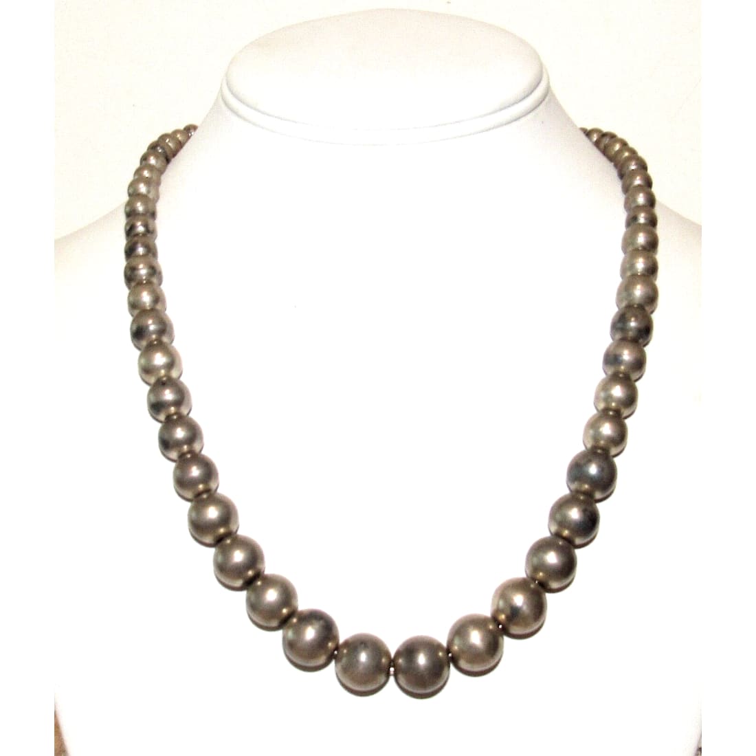 Old Pawn Navajo Pearls Necklace 6-12mm Graduated Beads