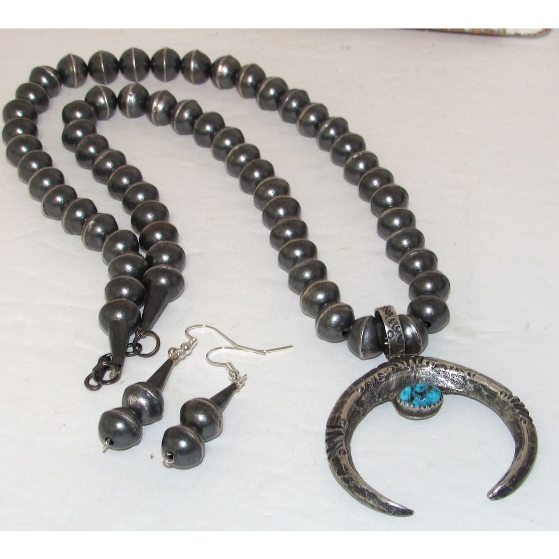 Vintage Navajo Pearls Naja Squash Blossom Necklace &