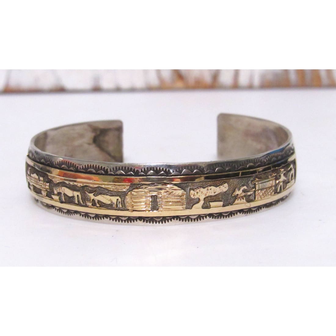VTG Navajo Sterling Silver 12K Storyteller Cuff Bracelet A.
