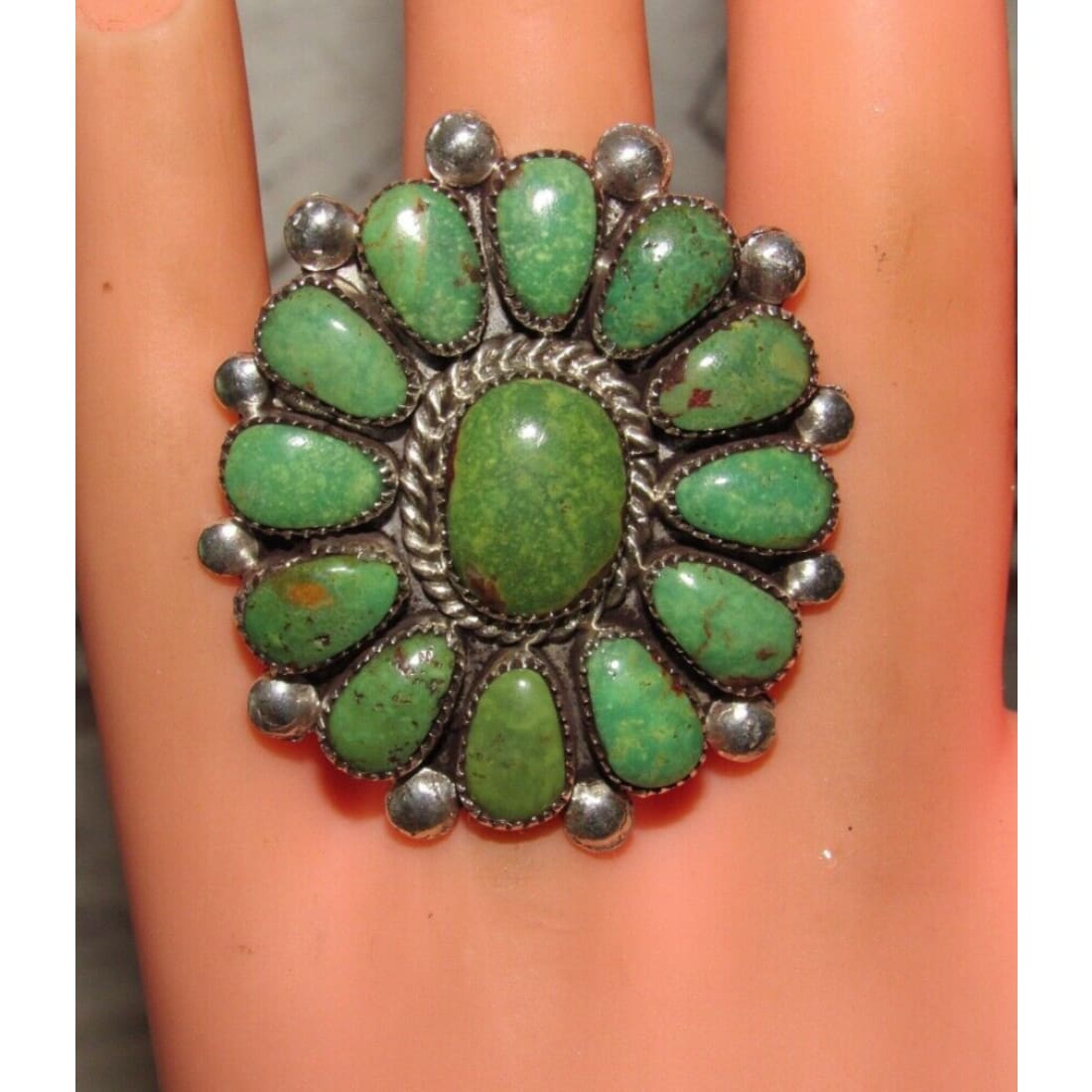 Zuni Emerald Valley Turquoise Statement Cluster Ring Sz 8