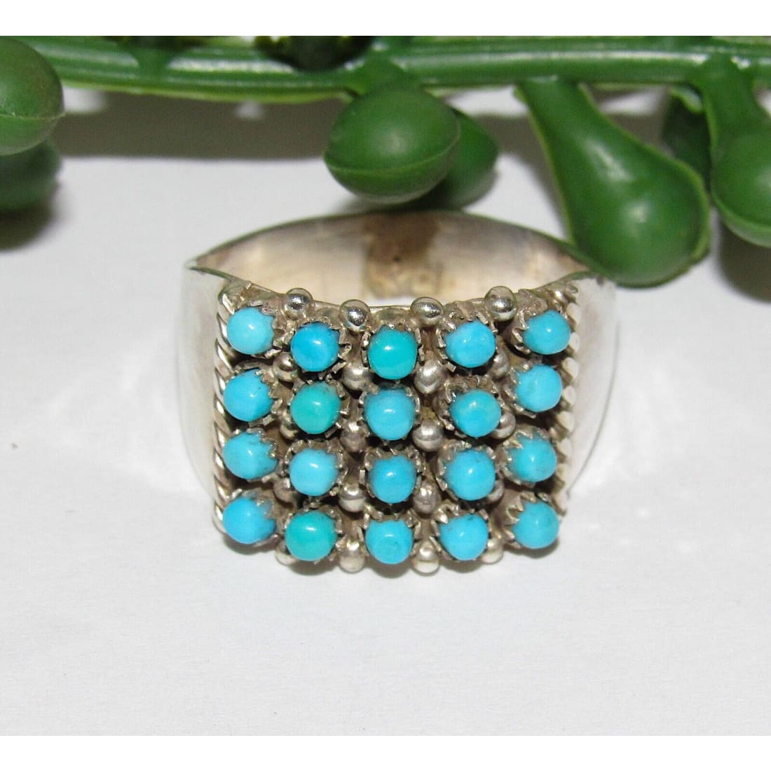Zuni Snake Eye Turquoise Cluster Ring Size 9 Sterling Silver