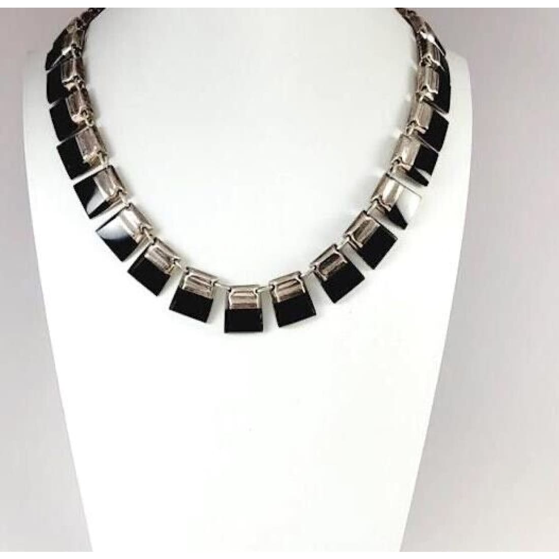 Mexican Taxco Necklace Sterling Silver Black Obsidian 16