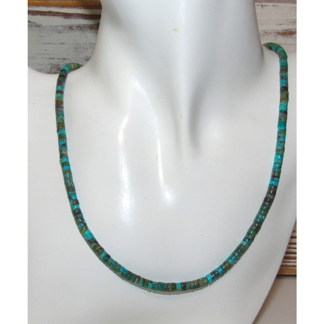Navajo Rolled Turquoise Heishi Necklace One Strand 18L