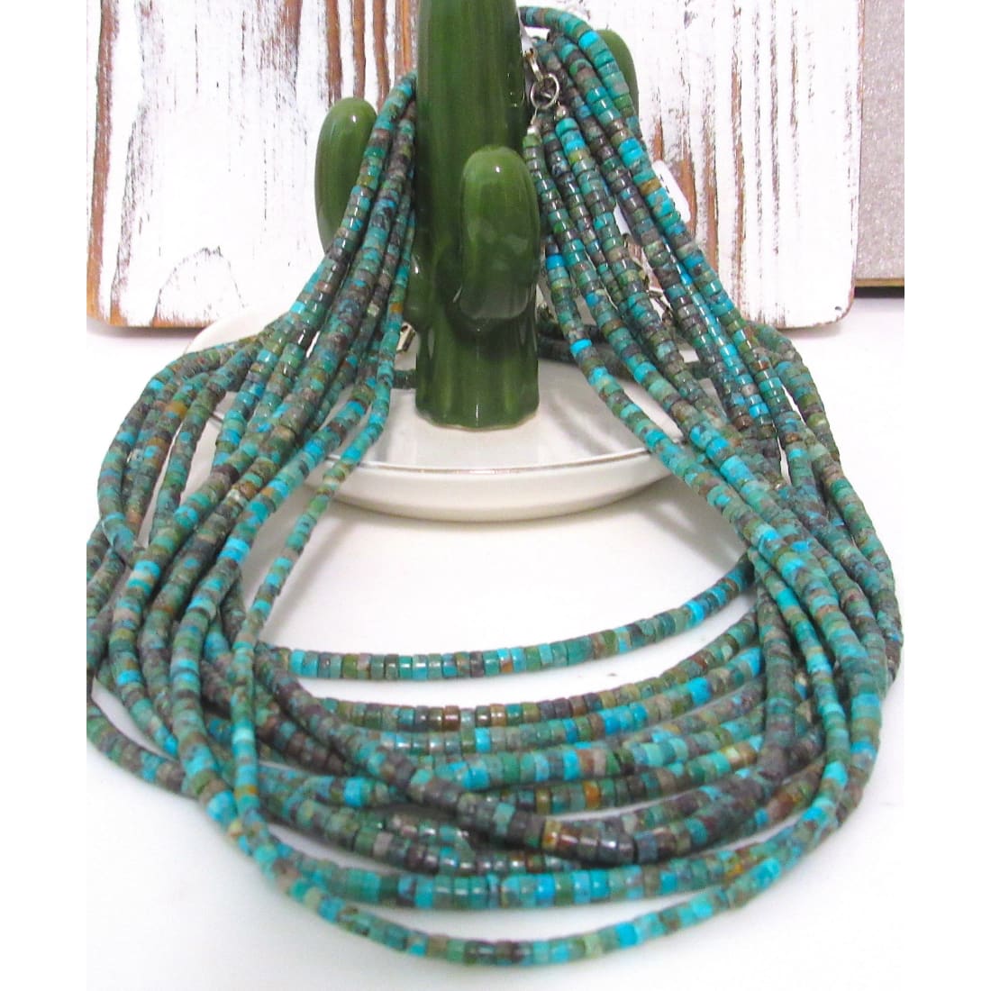 Navajo Rolled Turquoise Heishi Necklace One Strand 18L