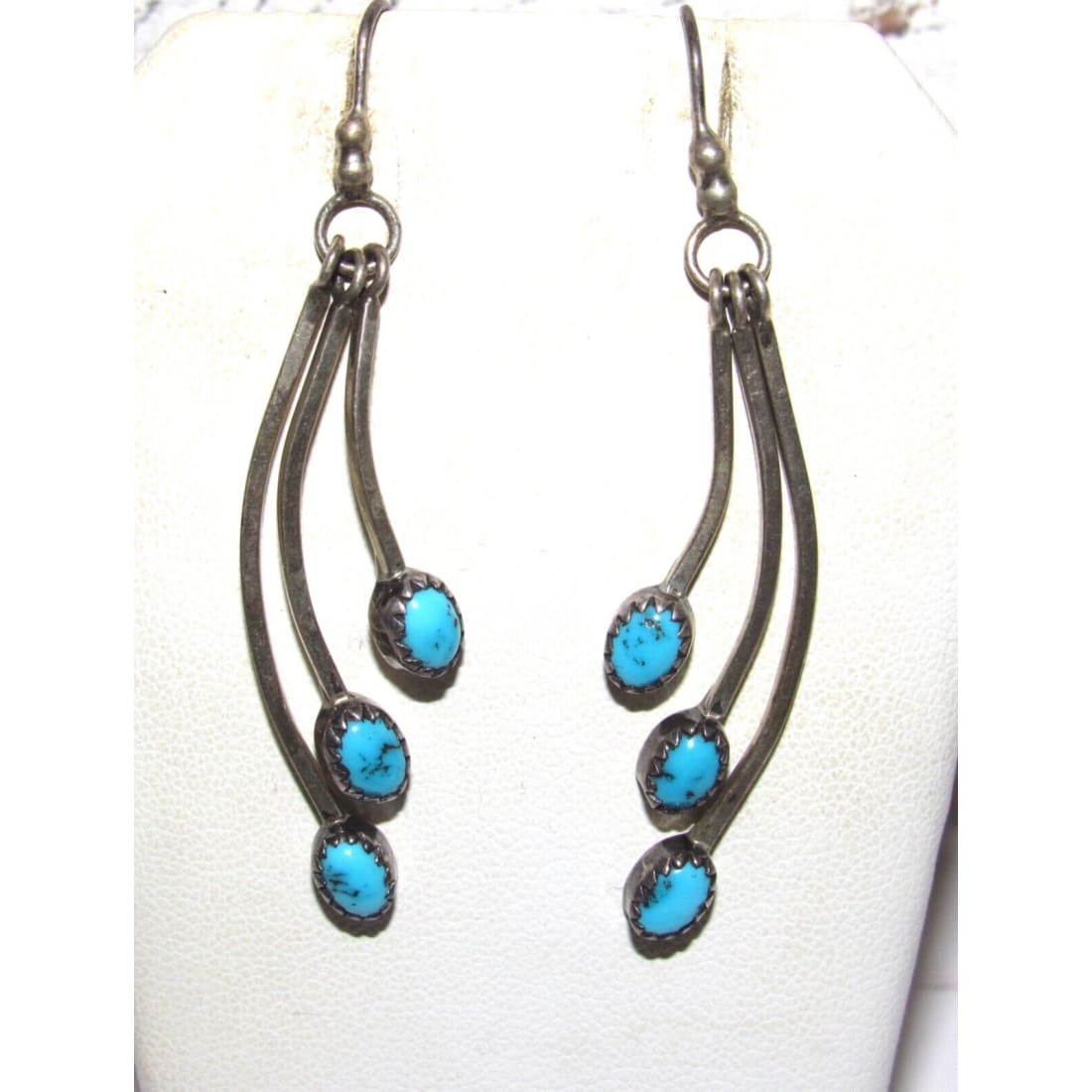 Old Pawn Navajo Dangle Earrings Kingman Turquoise Sterling