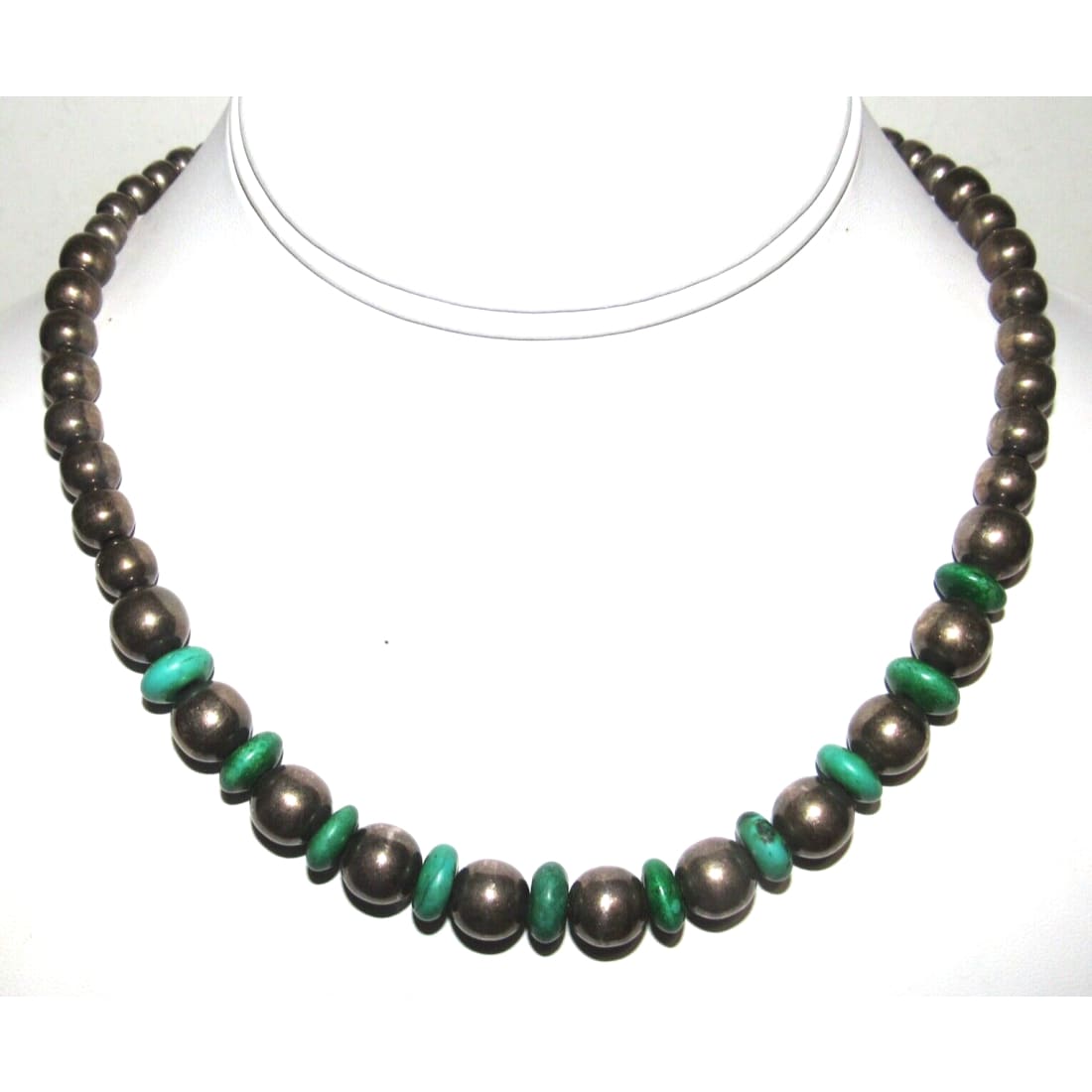 Old Pawn Navajo Pearls Necklace Graduated Beads Sterling