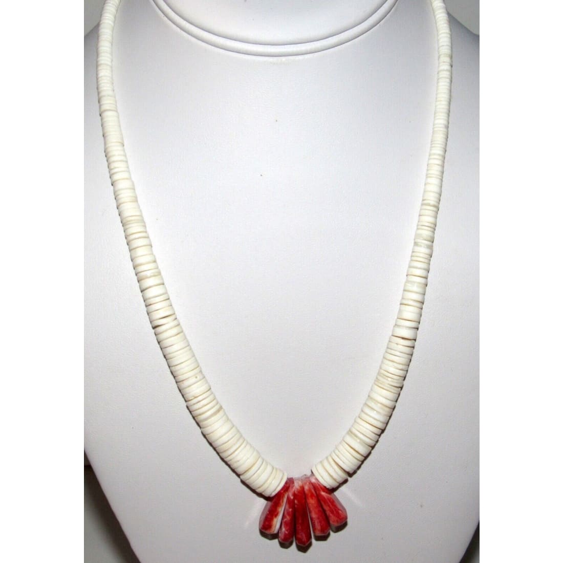 Santo Domingo Heishi Necklace Lupe Lovato White Shell Spiny