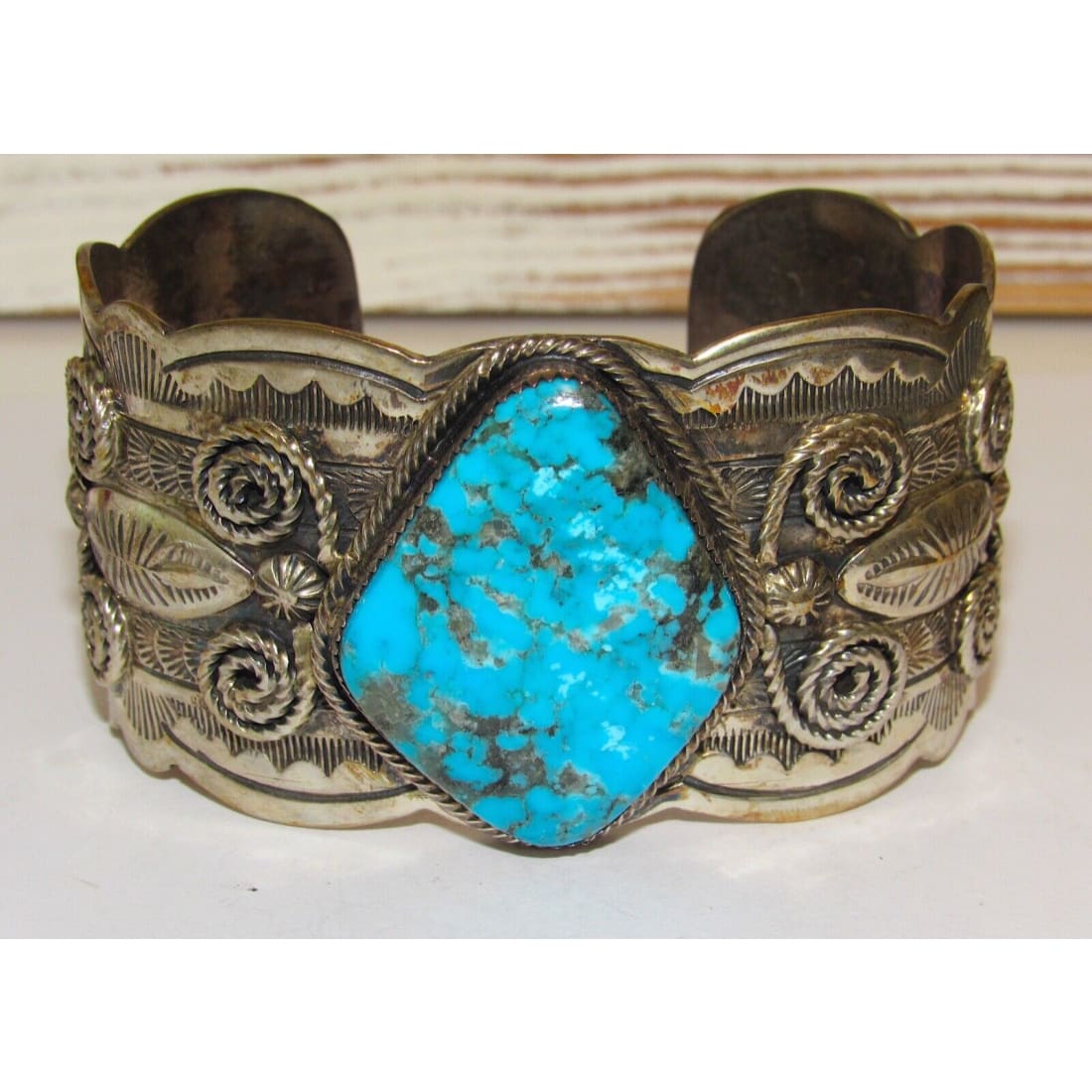 VTG Massive Navajo Kingman Turquoise Cuff Bracelet Ingot