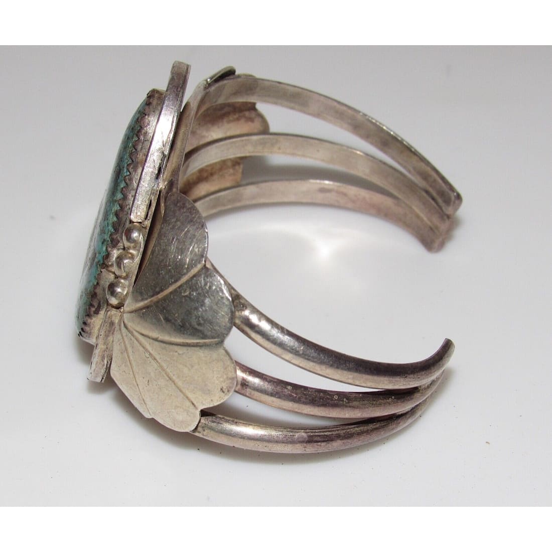 VTG Massive Navajo Kingman Turquoise Cuff Bracelet Sterling