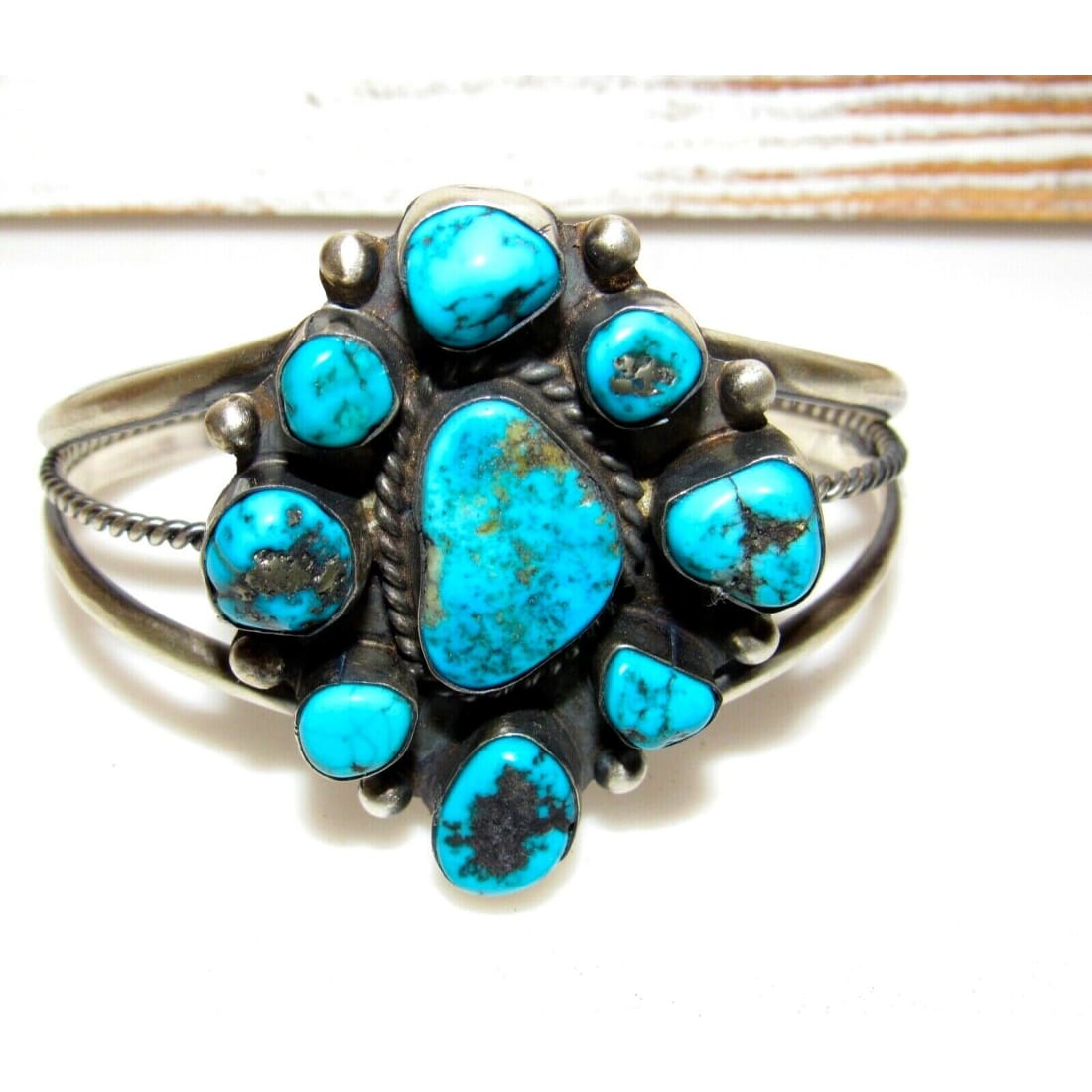 Navajo jewelry, Zuni Jewelry, Old Pawn Navajo, Old Pawn Zuni, Navajo Turquoise Rings, Navajo turquoise jewelry, Zuni turquoise jewelry, American Indian Jewelry, Navajo Bracelets, Zuni Bracelets, Navajo Rings, Zuni Rings, Old Pawn jewelry, Navajo Necklaces, Zuni Necklace