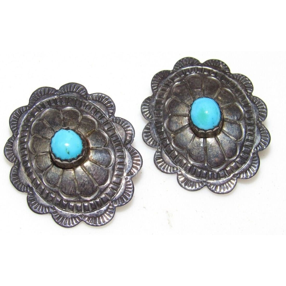 Navajo jewelry, Zuni Jewelry, Old Pawn Navajo, Old Pawn Zuni, Navajo Turquoise Rings, Navajo turquoise jewelry, Zuni turquoise jewelry, American Indian Jewelry, Navajo Bracelets, Zuni Bracelets, Navajo Rings, Zuni Rings, Old Pawn jewelry, Navajo Necklaces, Zuni Necklace
