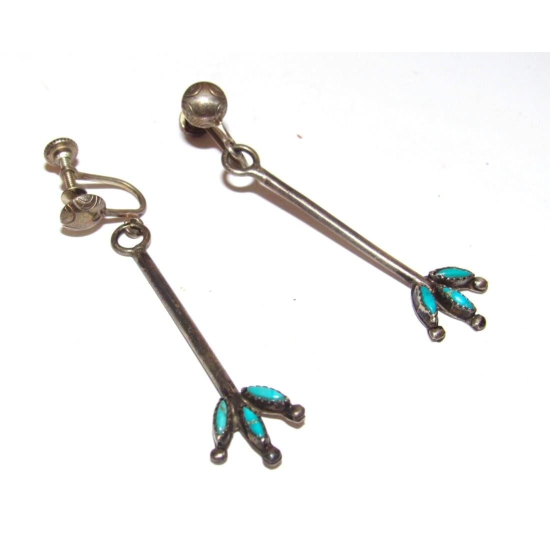 VTG Zuni Petit Point Turquoise Dangle Earrings Sterling