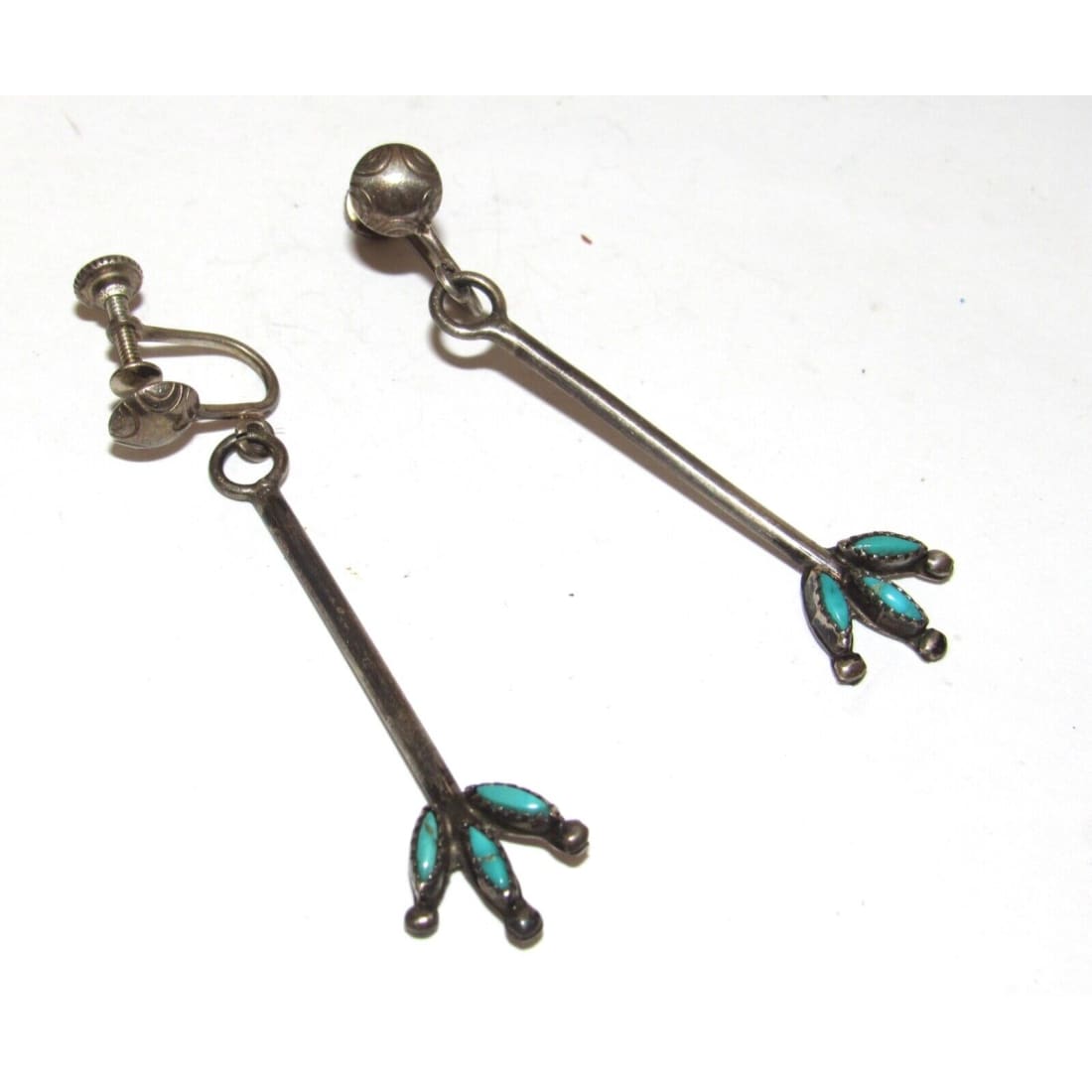 VTG Zuni Petit Point Turquoise Dangle Earrings Sterling