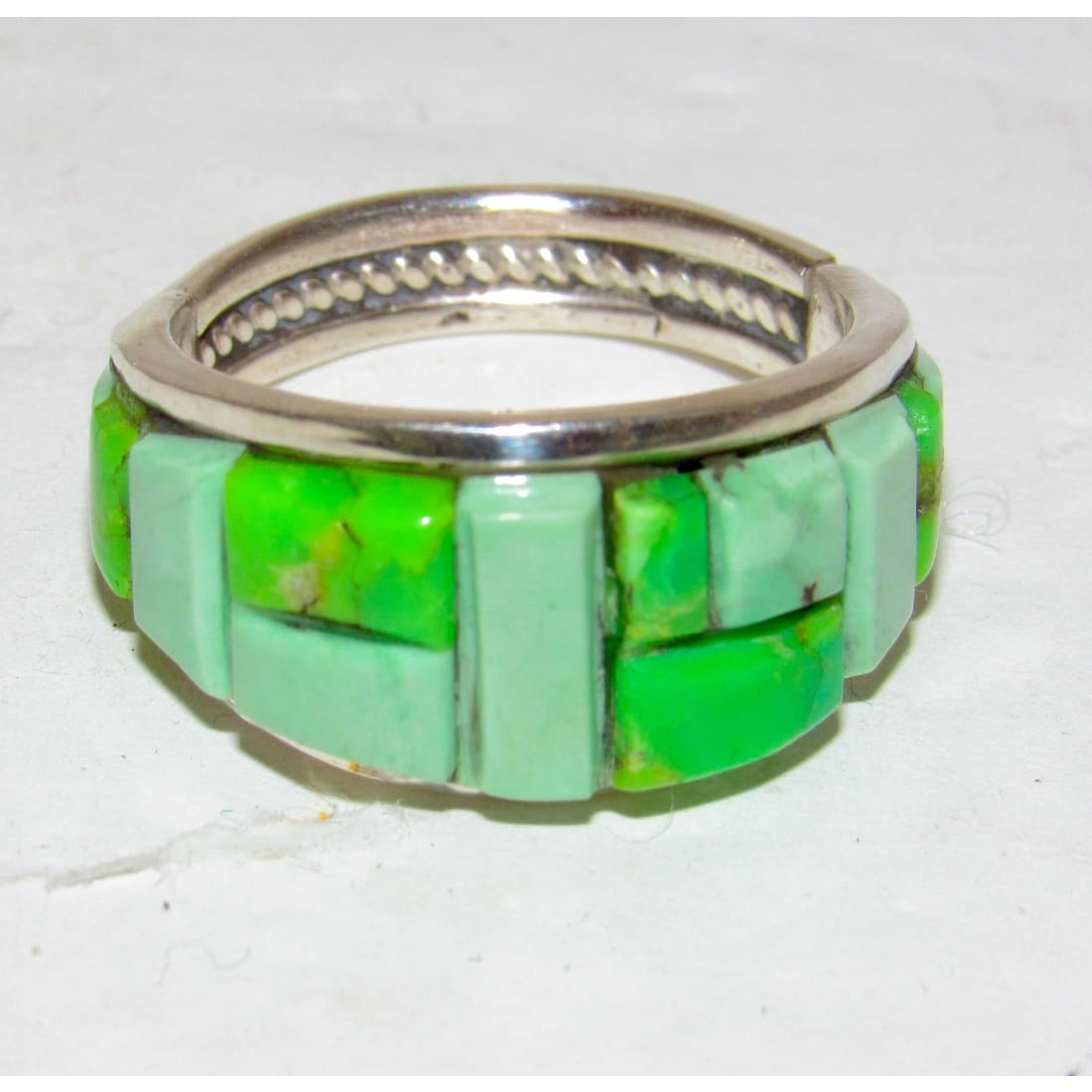 Navajo Green Gaspeite Turquoise Cobble Inlay Ring Sz 7.5 Sterling Silver E Yazzie