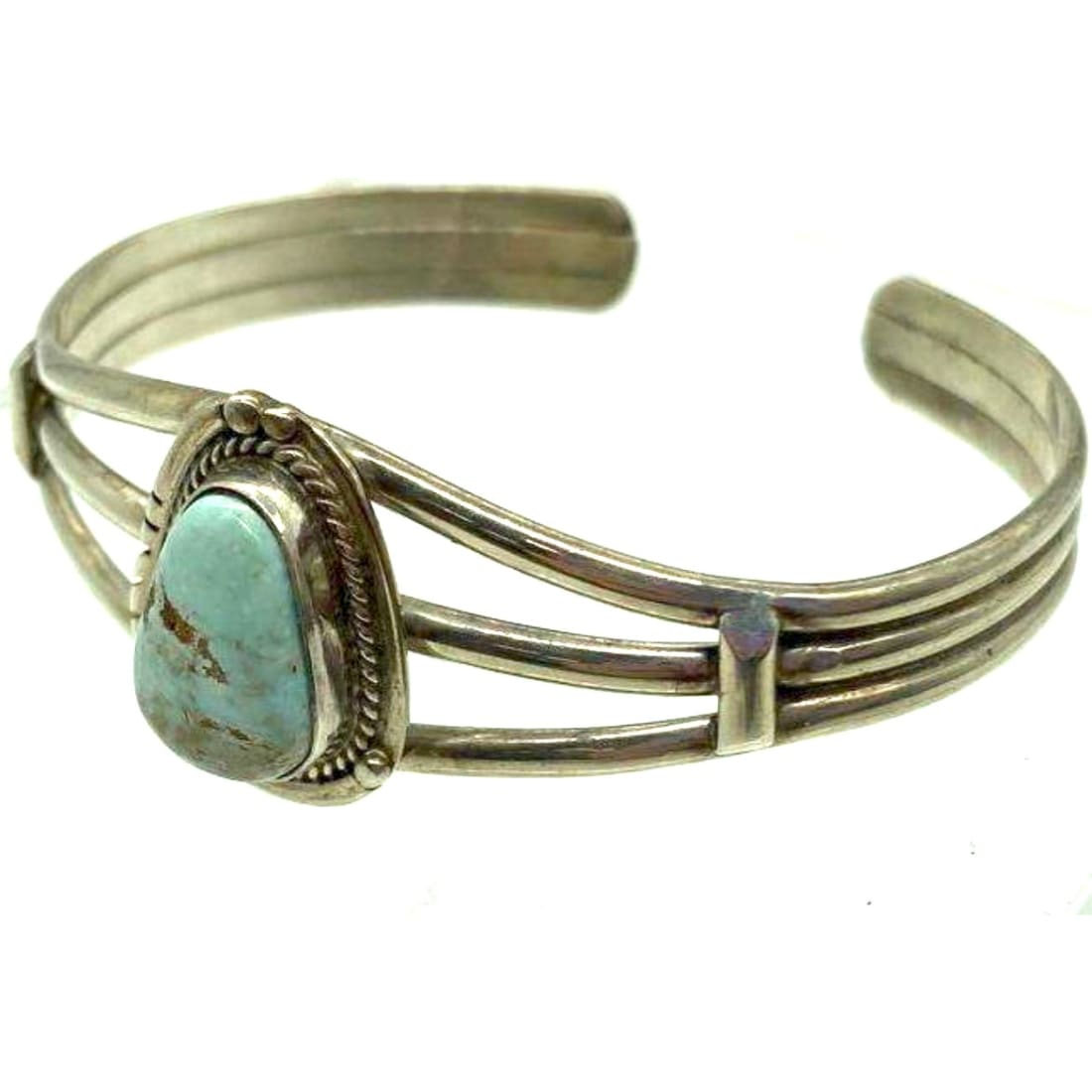 Navajo jewelry, Zuni Jewelry, Old Pawn Navajo, Old Pawn Zuni, Navajo Turquoise Rings, Navajo turquoise jewelry, Zuni turquoise jewelry, American Indian Jewelry, Navajo Bracelets, Zuni Bracelets, Navajo Rings, Zuni Rings, Old Pawn jewelry, Navajo Necklaces, Zuni Necklace