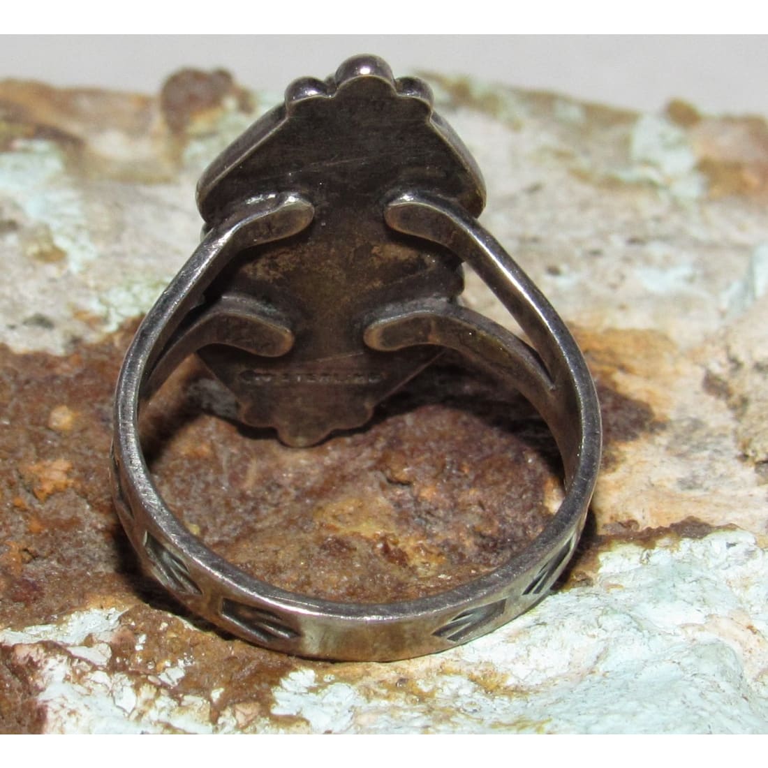 Navajo jewelry, Zuni Jewelry, Old Pawn Navajo, Old Pawn Zuni, Navajo Turquoise Rings, Navajo turquoise jewelry, Zuni turquoise jewelry, American Indian Jewelry, Navajo Bracelets, Zuni Bracelets, Navajo Rings, Zuni Rings, Old Pawn jewelry, Navajo Necklaces, Zuni Necklace