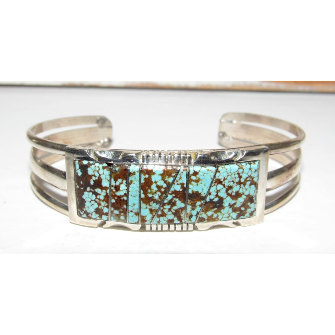 Navajo jewelry, Zuni Jewelry, Old Pawn Navajo, Old Pawn Zuni, Navajo Turquoise Rings, Navajo turquoise jewelry, Zuni turquoise jewelry, American Indian Jewelry, Navajo Bracelets, Zuni Bracelets, Navajo Rings, Zuni Rings, Old Pawn jewelry, Navajo Necklaces, Zuni Necklace