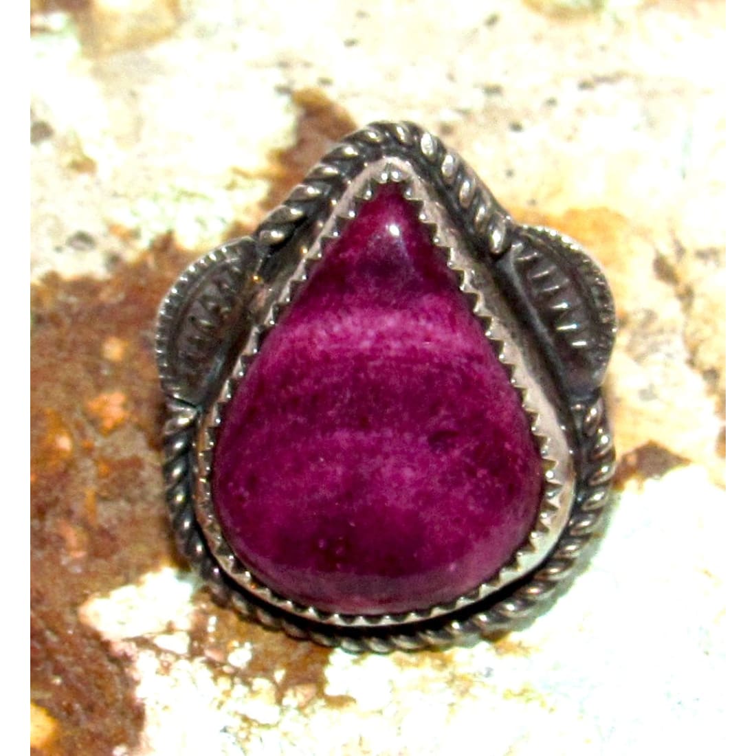 Navajo Purple Spiny Ring Size 7 Sterling Silver Native American Signed