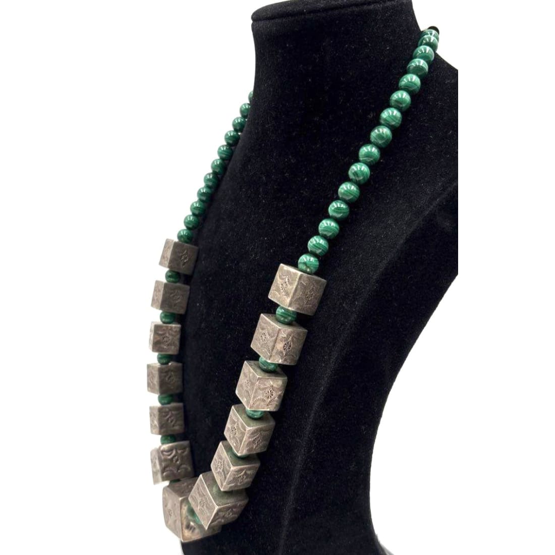 Signed Vintage Larry Curley Navajo Heavy 95g Sterling Box Bead & Malachite Necklace