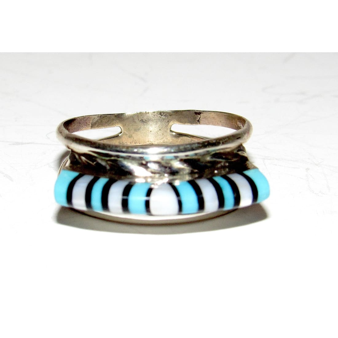 Vintage Zuni 3D Turquoise MOP Inlay Band Ring Size 7.5 Sterling Silver