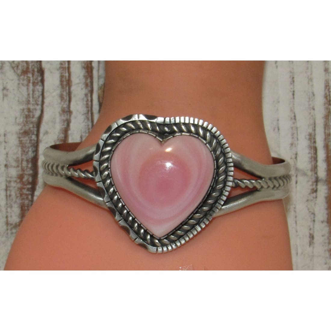 Navajo Pink Conch Heart Bracelet Sterling Silver Cuff Walter Vandiver