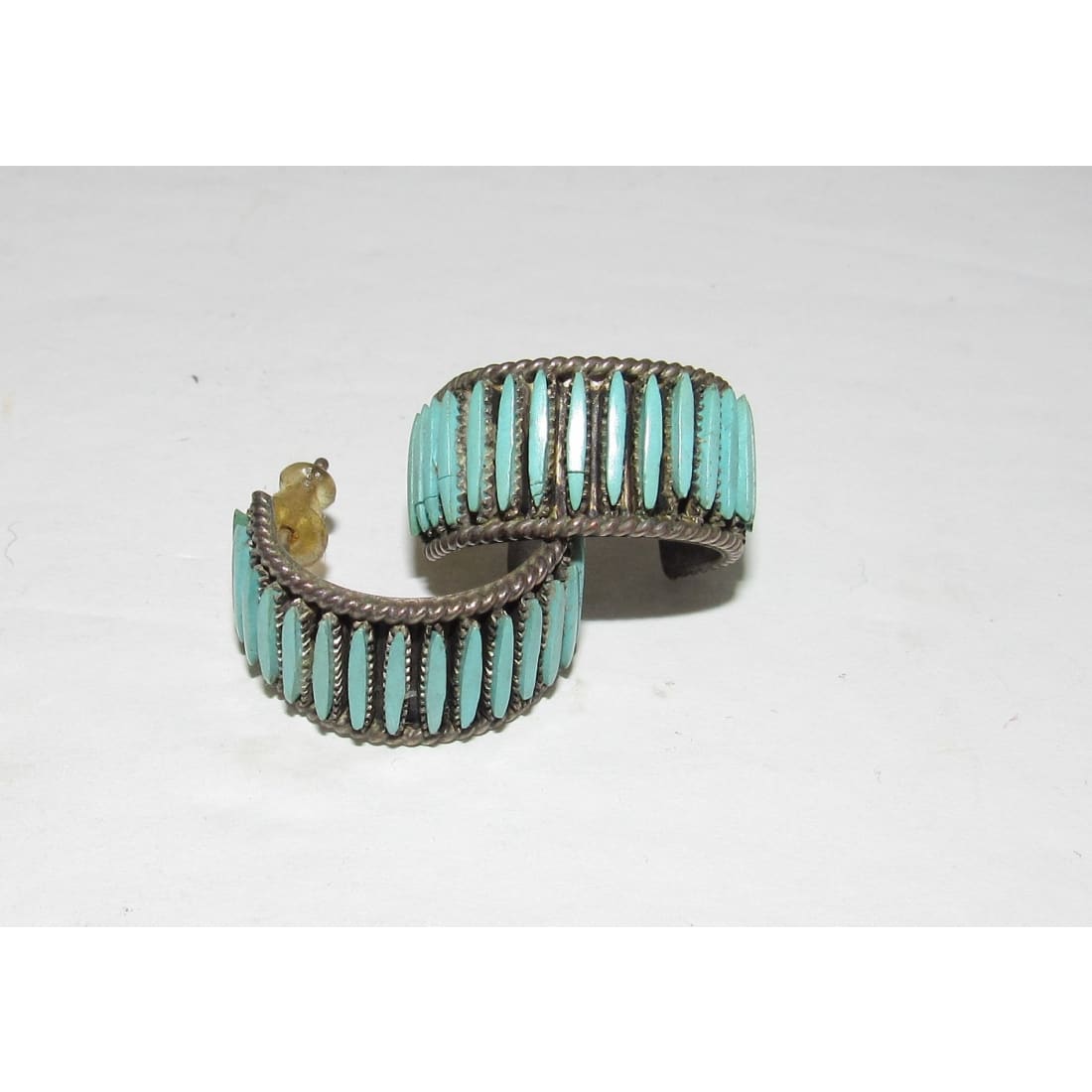 Navajo jewelry, Zuni Jewelry, Old Pawn Navajo, Old Pawn Zuni, Navajo Turquoise Rings, Navajo turquoise jewelry, Zuni turquoise jewelry, American Indian Jewelry, Navajo Bracelets, Zuni Bracelets, Navajo Rings, Zuni Rings, Old Pawn jewelry, Navajo Necklaces, Zuni Necklace