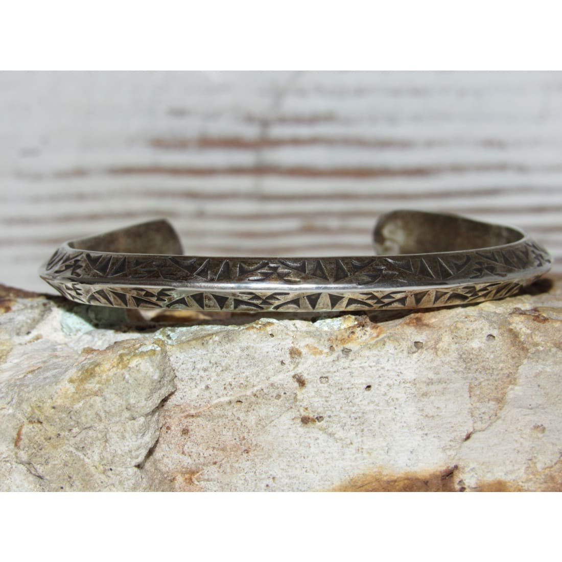 Navajo jewelry, Zuni Jewelry, Old Pawn Navajo, Old Pawn Zuni, Navajo Turquoise Rings, Navajo turquoise jewelry, Zuni turquoise jewelry, American Indian Jewelry, Navajo Bracelets, Zuni Bracelets, Navajo Rings, Zuni Rings, Old Pawn jewelry, Navajo Necklaces, Zuni Necklace