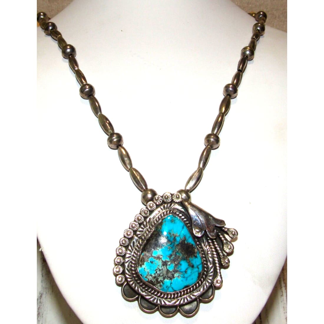 VTG Navajo Morenci Turquoise Pendant Necklace Sterling Navajo Pearls Necklace