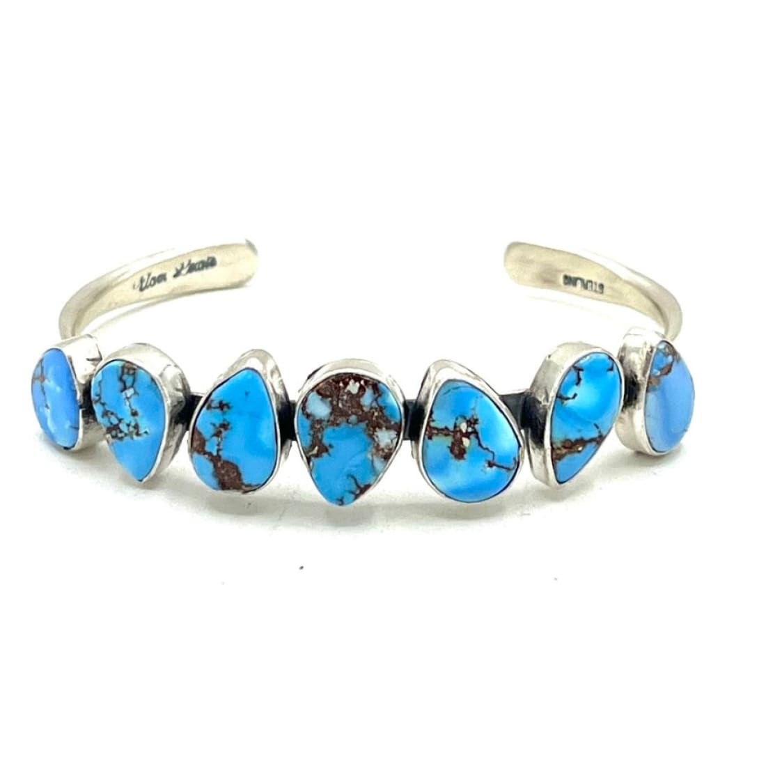 Native American Turquoise Bracelets - Authentic Artistry