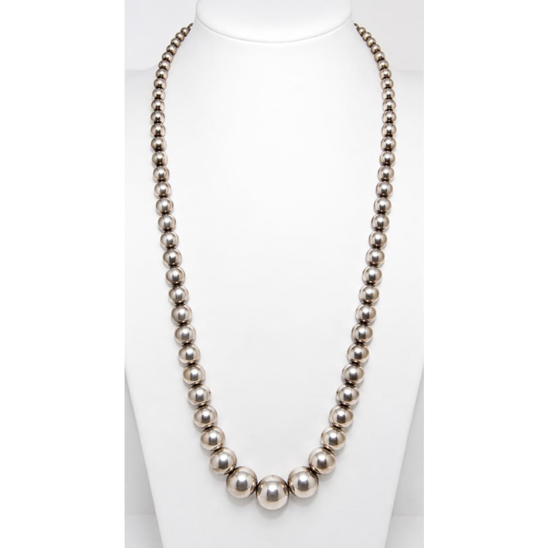 Vintage Handmade Navajo Pearls Necklace Sterling Silver Beads Sensa Eustace