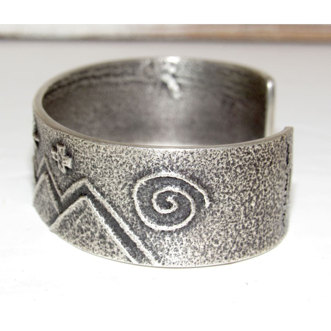 Navajo Monty Claw Tufa Cast Sterling Silver Cuff Bracelet