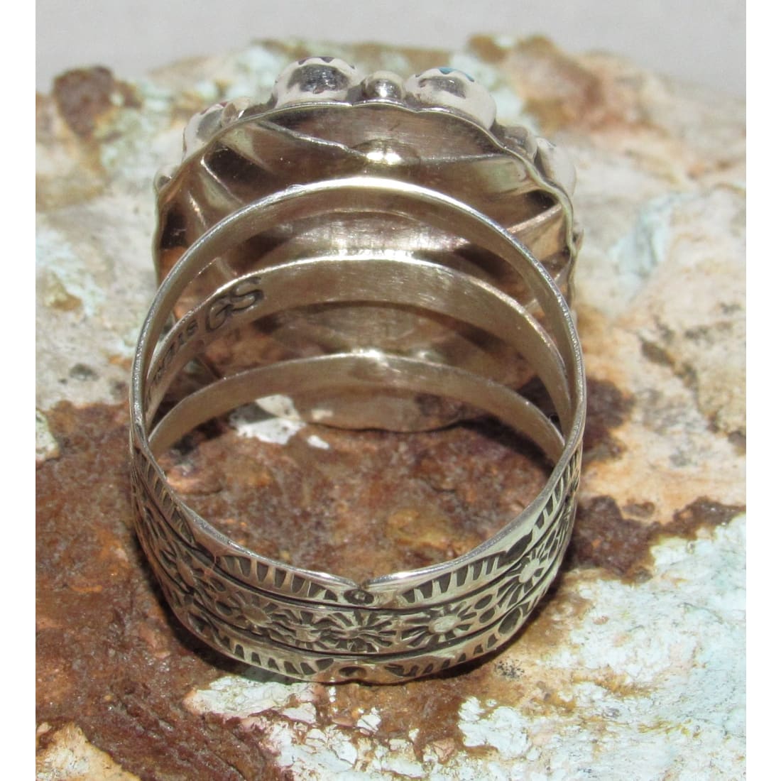 Navajo jewelry, Zuni Jewelry, Old Pawn Navajo, Old Pawn Zuni, Navajo Turquoise Rings, Navajo turquoise jewelry, Zuni turquoise jewelry, American Indian Jewelry, Navajo Bracelets, Zuni Bracelets, Navajo Rings, Zuni Rings, Old Pawn jewelry, Navajo Necklaces, Zuni Necklace