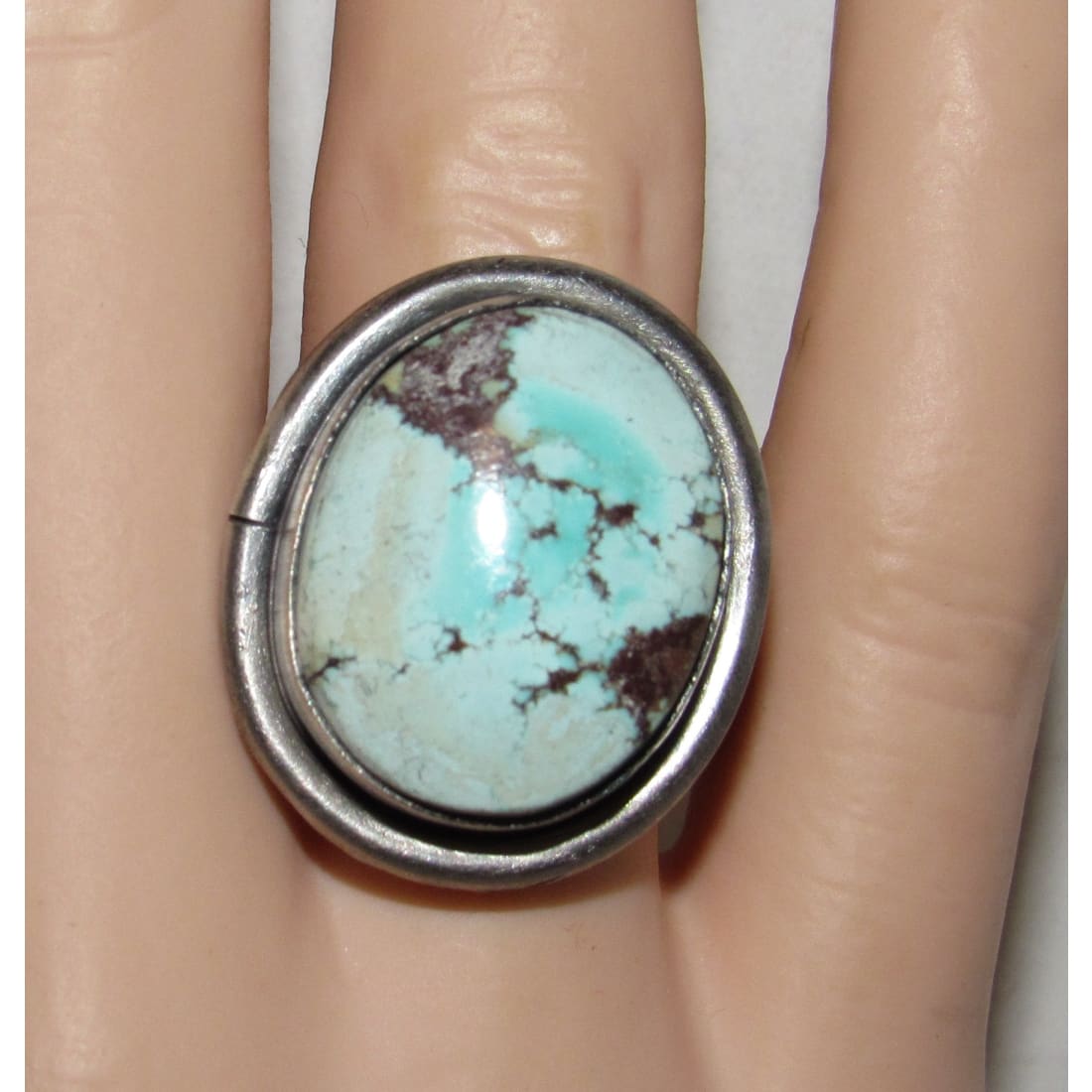 Navajo jewelry, Zuni Jewelry, Old Pawn Navajo, Old Pawn Zuni, Navajo Turquoise Rings, Navajo turquoise jewelry, Zuni turquoise jewelry, American Indian Jewelry, Navajo Bracelets, Zuni Bracelets, Navajo Rings, Zuni Rings, Old Pawn jewelry, Navajo Necklaces, Zuni Necklace