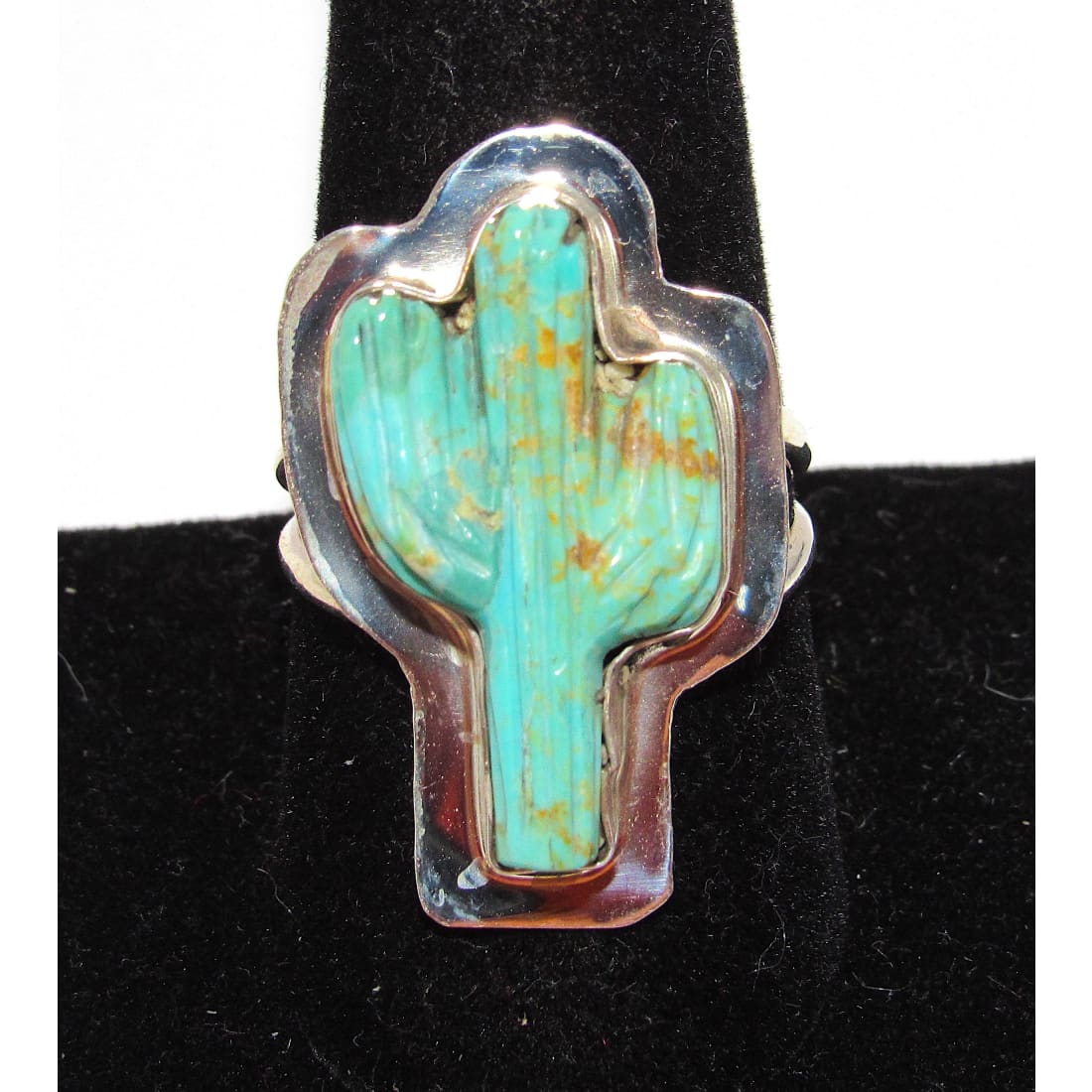 Navajo jewelry, Zuni Jewelry, Old Pawn Navajo, Old Pawn Zuni, Navajo Turquoise Rings, Navajo turquoise jewelry, Zuni turquoise jewelry, American Indian Jewelry, Navajo Bracelets, Zuni Bracelets, Navajo Rings, Zuni Rings, Old Pawn jewelry, Navajo Necklaces, Zuni Necklace
