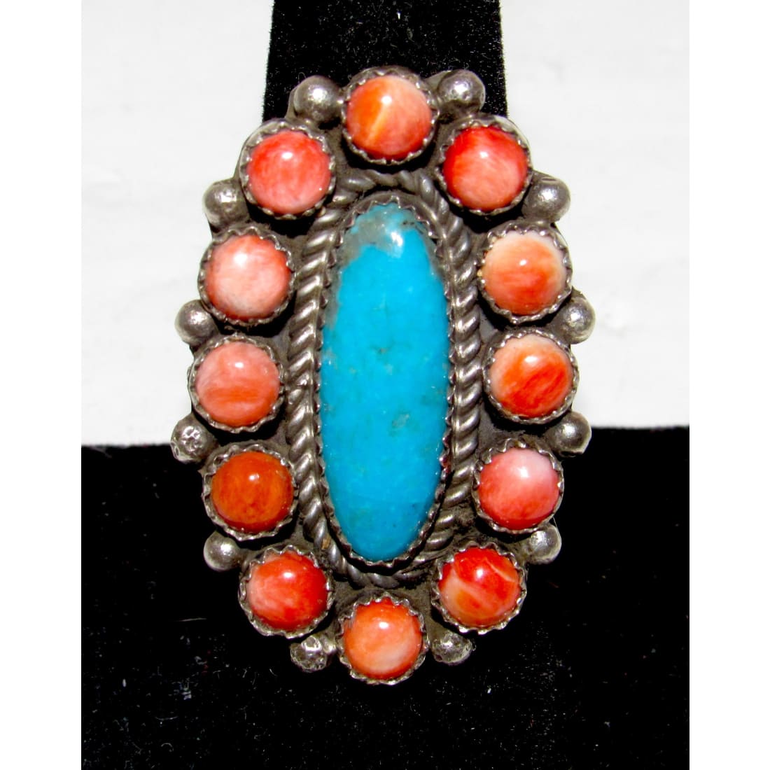 Navajo jewelry, Zuni Jewelry, Old Pawn Navajo, Old Pawn Zuni, Navajo Turquoise Rings, Navajo turquoise jewelry, Zuni turquoise jewelry, American Indian Jewelry, Navajo Bracelets, Zuni Bracelets, Navajo Rings, Zuni Rings, Old Pawn jewelry, Navajo Necklaces, Zuni Necklace
