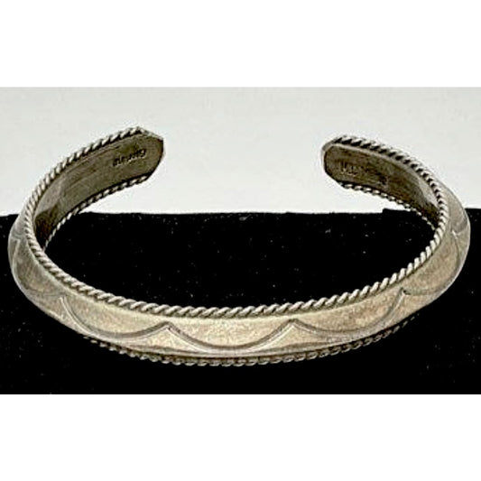 Old Pawn Navajo Carinated Ingot Cuff Bracelet Sterling Silver Native American