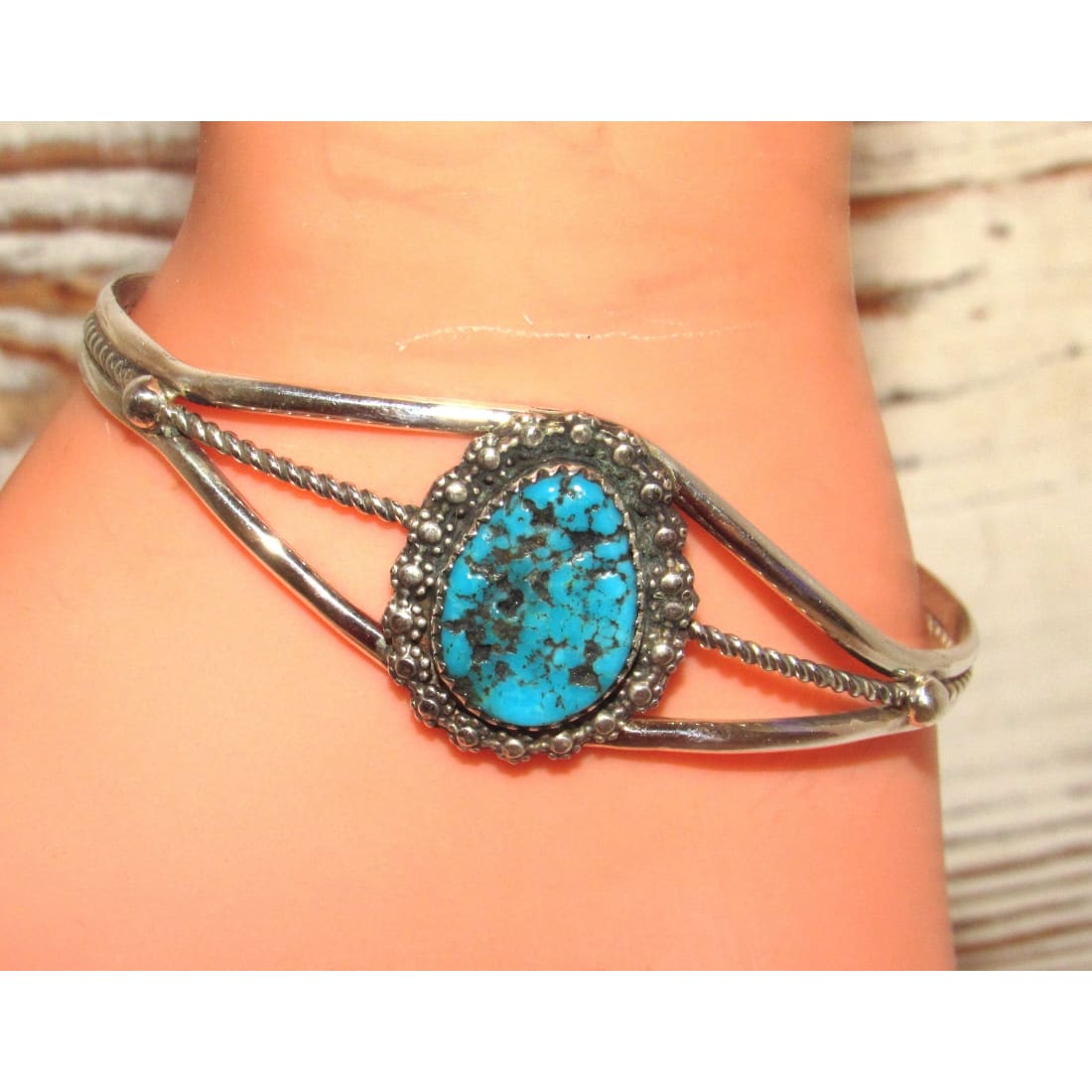 Navajo Kingman Turquoise Cuff Bracelet Sterling Silver Native Signed